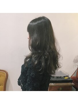 マウロア(MAULOA) “ long layer パーマ style” 鈴木ちさと