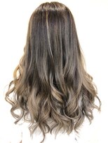 エプリ(epris) グラデーショングレージュ!