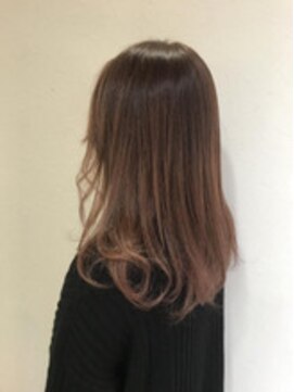 ブロッサム 上福岡店(Blossom) 【ふじみ野 上福岡】グラデーション×ピンクベージュ