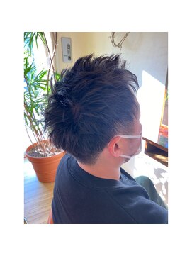 キキ 美容室(KIKI) アップバングメンズショート(☆∀☆)