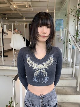 アクアオモテサンドウ(ACQUA omotesando) ◇くびれウルフ