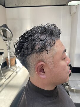 デアグランツ(der Glanz) メンズカット＋メンズパーマ