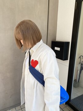 アマーク(a mark) 【松本 華】beige color