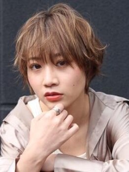 ラブリー(LOVELY)の写真/【上桂/西京区役所】低ダメージ・ケアを重視した施術で、毛先まで潤った自然な色味を実現！