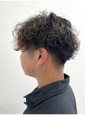 メンズカット/波巻きスパイラルパーマ/刈り上げ/メンズパーマ