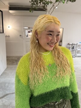 ノイ(noi) ブリーチパーマ