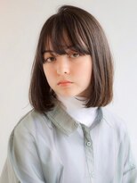 イメチェン/ホワイトブロンド/外ハネボブ/ワイドバング/表参道