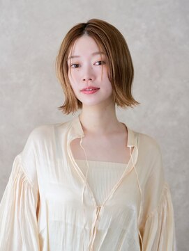 キイ ギンザ(k.e.y GINZA) 透明感ベ－ジュ