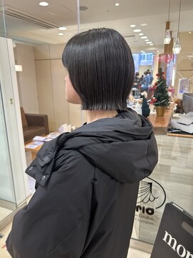 モリオ フロム ロンドン サッポロファクトリー店(morio FROM LONDON) morio/骨格矯正カット/札幌ボブ/ぱつっとボブ/切りっぱなしボブ