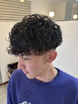 アンド グラフ(& Graph.)&nbsp;無造作ニュアンスツーブロックマッシュメンズカット