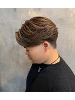 ザビーアールクラブ 大和八木(The BR Club) ミルクティーフェザーショート