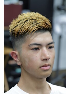 ファイブスター(Five Star) 定番アップバング×フェードカット
