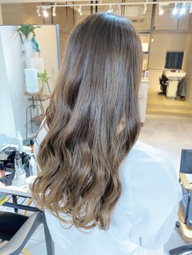 美容室 ツリー(Tree) ノンブローでおさまる大人スタイル『Tree hairsalon 』本厚木