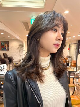 ノラキチジョウジ(NORA KICHIJOJI) #レイヤーカット#グレージュベージュ#外国人風#黒髪#ブリーチ