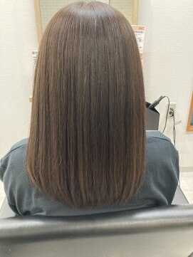 エルプラスヘアー(L+hair) 絹髪再現 美髪ストレートヘア(30代後半・くせ毛改善)