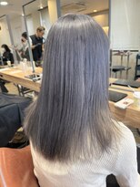 ヘアーブレイス(hair brace) ブリーチ一回シルバーグレージュ　stylist聖斗