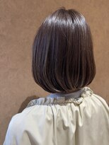 イロハ(iroh)&nbsp;イルミナカラー/艶ボブ/頭浸浴/オッジィオット