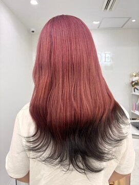 テイス 新宿(TACE) ピンクカラー[アンブレラカラー/イメチェン/新宿]