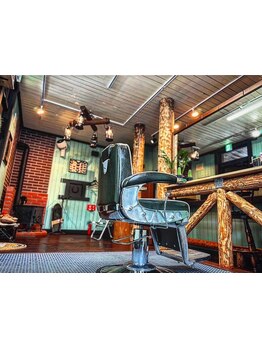 完全個室のプライベート空間なので、周りを気にせず悩みが相談しやすい！理想のスタイルを一緒に見つけます