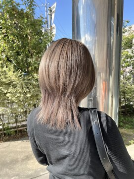 サロウィン 水戸(SALOWIN) 【EMA】ミルクティーベージュ【タグチ】