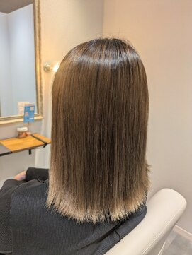 オルガ(Olga) 髪質改善/縮毛矯正/ストレート/ナチュラル/カラー/白髪染め