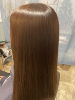 エルア(elua)&nbsp;アッシュグレージュカラー