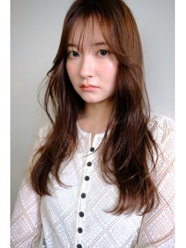 シア(SHEA gakugeidaigaku) ふわっと柔らかレイヤー