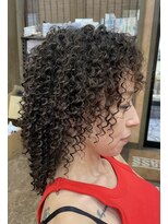 ミニバス(MiNiBASS) スパイラルパーマ ハード仕上げ