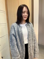 イノセントヘア(innocent.hair)&nbsp;シースルーバング×外ハネミディ