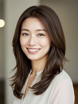 レヴィア(REVIA)&nbsp;レイヤーカット髪質改善トリートメント前髪カット