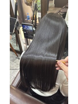 シアー 銀座店(SHEER.) 髪質改善×縮毛矯正×酸性ストレート【銀座,銀座一丁目美容室】