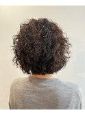カットで変わる！くせ毛を活かすレイヤーボブ