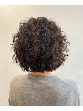 ピュアソウル(Pure Soul) カットで変わる!くせ毛を活かすレイヤーボブ