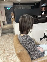 ワールドオーダー 天王寺店(WORLD ORDER)&nbsp;白髪ぼかしショート 138
