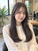 ラナ(LaNA)&nbsp;艶ブラウンと丸みのある毛先のロングヘア