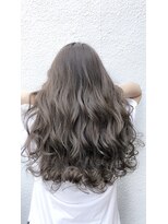 シュプバイトゥーミー(sup.by tomee)&nbsp;グレージュ【担当　末吉】