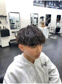 フェード×縦落ちツイストスパイラルパーマ