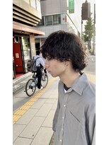 ミリ(milli Produce by ITAKURA)&nbsp;波巻きツイストスパイラルパーマ