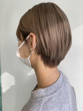 リーホリエ(Lee Horie) イエベ春オススメ！ミルクティーカラー【MOMOKA】