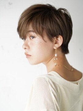 コンティロミー(CONTI ROMMY.) 小顔に導く☆クールフェザーショート/髪質改善20代~50代