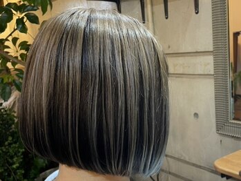 ルポ(repos)の写真/ショート・ボブに自信あり！顔周りのバランスを見極め、あなたに合ったショートスタイルをご提案します♪