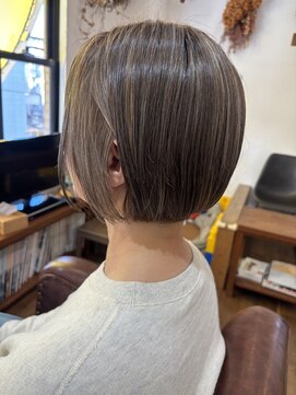 ロウスリー(Lowsly) ハイライトショートミニボブ20代30代40代フェイスフレーミング