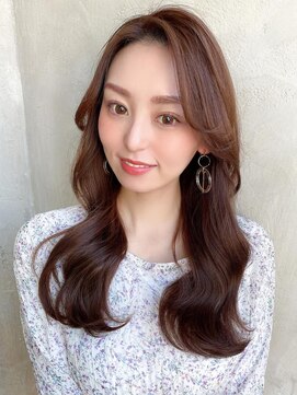 ラルユー 金山(LallYou) 後れ毛が可愛い顔周りハイレイヤーロングチェリーブラウン