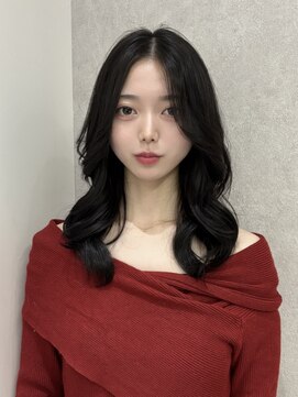 ジーナ 福岡天神(Zina) 韓国ハッシュカット/くびれ/上品/顔周り/Zina福岡天神