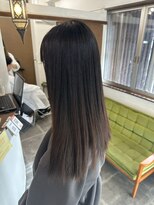 グロウアップバイトゥエンティーフォー 稲葉(glow up by24) ツヤ感重視のナチュラルストレートロング