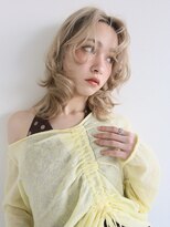 エヌ トーキョー(enu TOKYO)&nbsp;レイヤーカット　ブリーチ　ミディアム