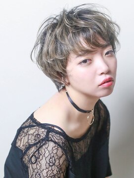 テトヘアー(teto hair) short〔ショート、グラデーション、外国人風〕