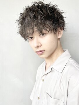 リンネ(Lin'ne) マッシュツイスパ