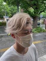 スリー(three)&nbsp;ホワイトベージュ