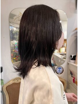 アミュレ(Amule) 透明感アップニュアンス外ハネセミディ30代40代梅ヶ丘美容室